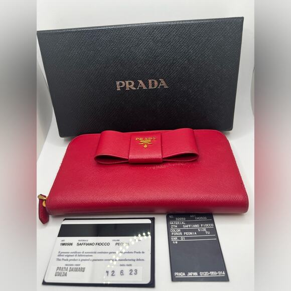 GUC Prada Saffiano Fiocco Peonia Wallet - Picture 1 of 11